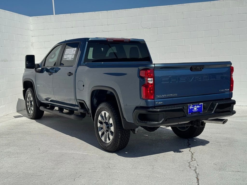 2026 Chevrolet Silverado 2500 HD Custom - Photo 9