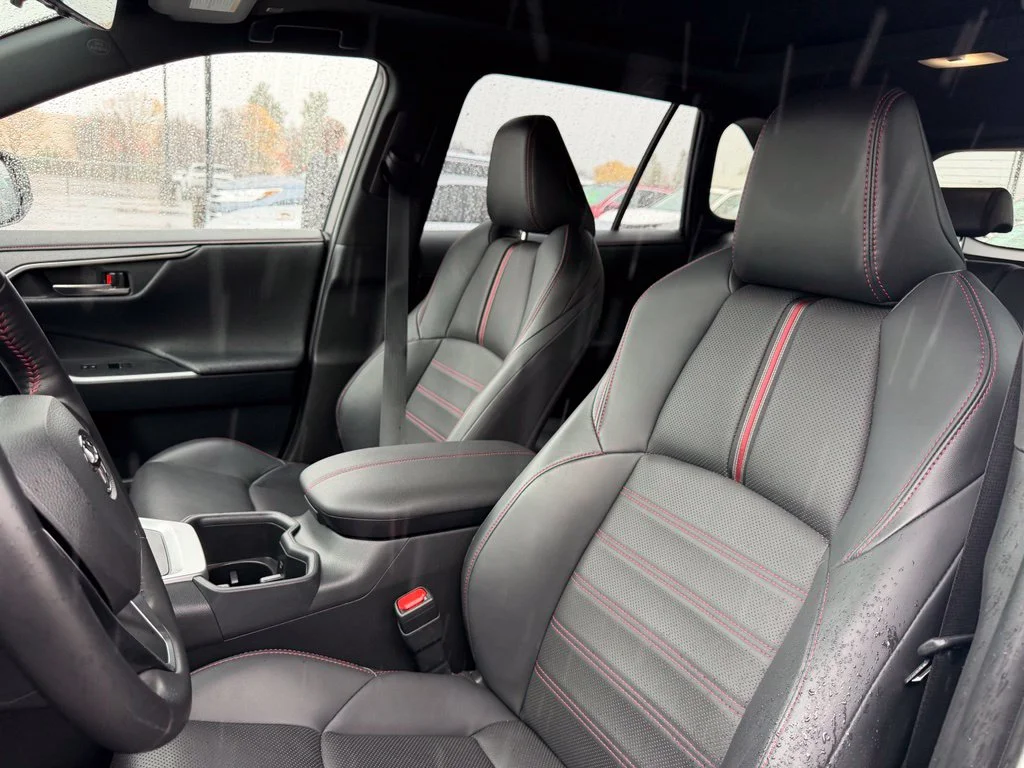 Used 2025 Wind Chill Pearl/Midnight Black Metallic Toyota XSE image 15