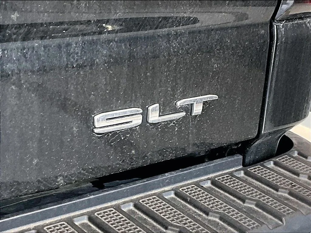 2024 GMC Sierra 1500 SLT - Photo 26