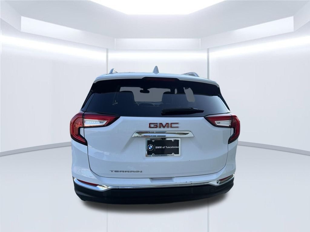 Used 2023 White GMC SLT image 6