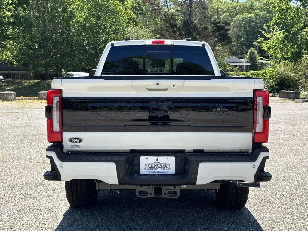New 2026 Star White Metallic Tri-Coat Ford Platinum image 6