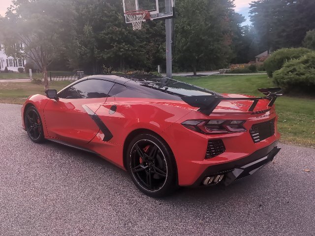 Used 2020 Red Chevrolet Stingray image 4