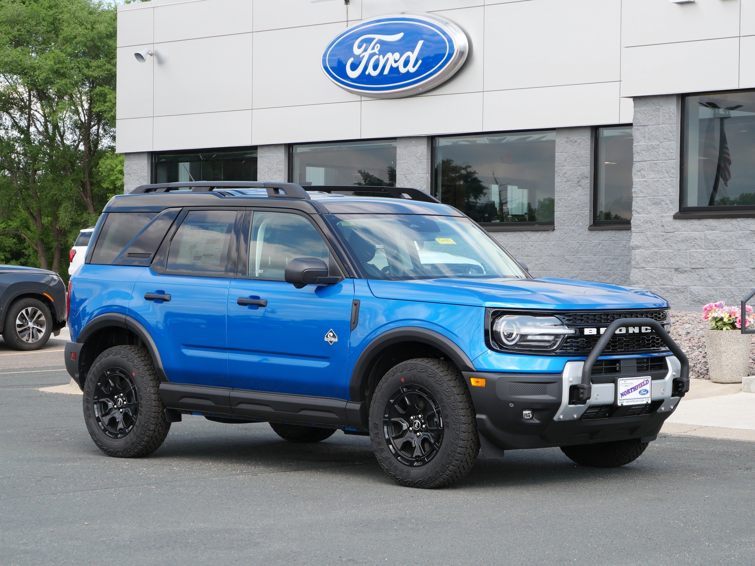 New 2026 Velocity Blue Metallic Ford Outer Banks® image 2
