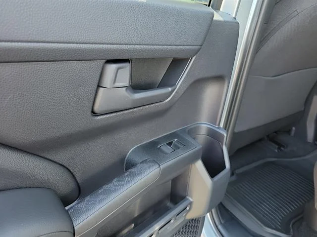 2026 Toyota 4Runner SR5 - Photo 13