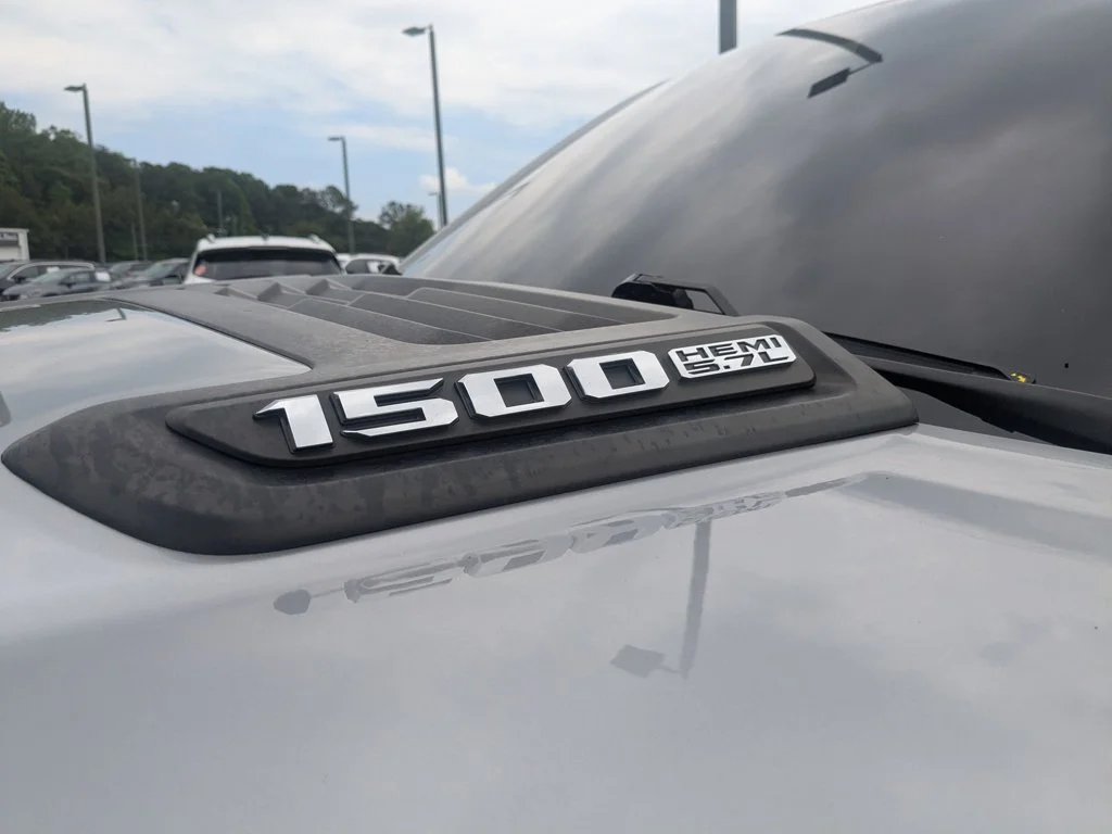 Used 2022 Billet Silver Metallic Clearcoat Ram Laramie image 29