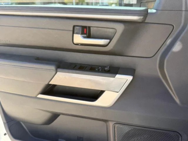 Certified Used 2025 ICE CAP Toyota SR5 image 22