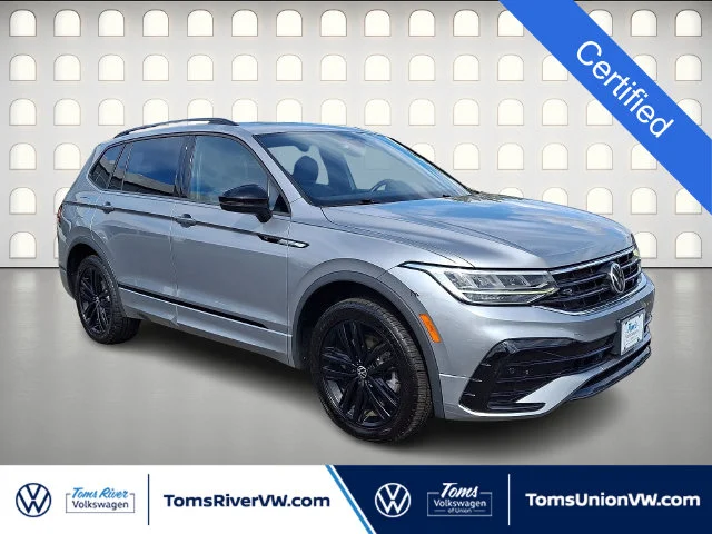 2022 Volkswagen Tiguan SE R-LINE BLACK
