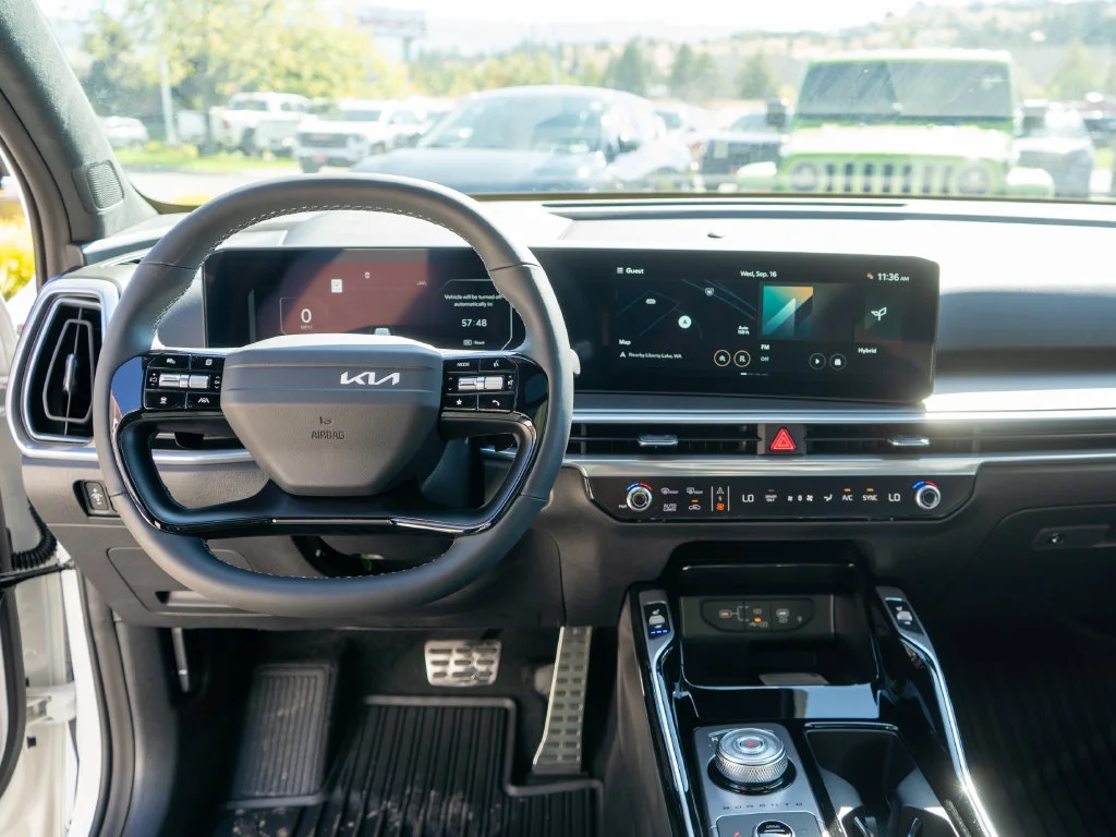 New 2026 White Kia X-Line SX Prestige image 16