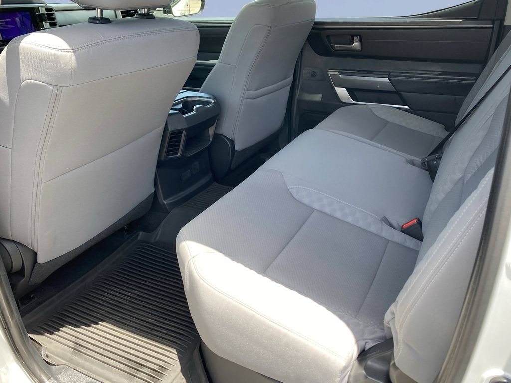 Used 2022 White Toyota SR5 image 16
