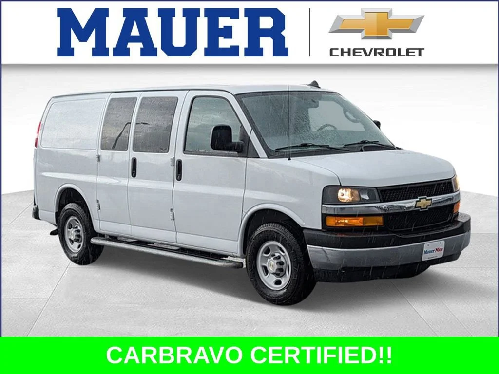 2023 Chevrolet Express 2500 Work Van HD's photo