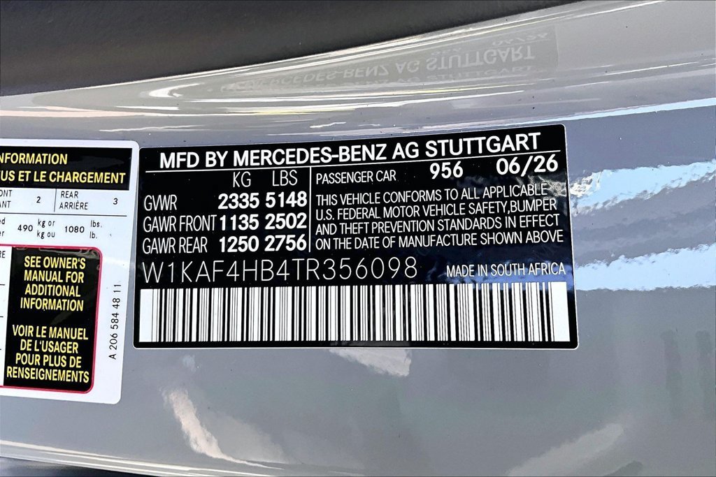 New 2026 MANUFAKTUR Alpine Grey Mercedes-Benz C 300 image 27