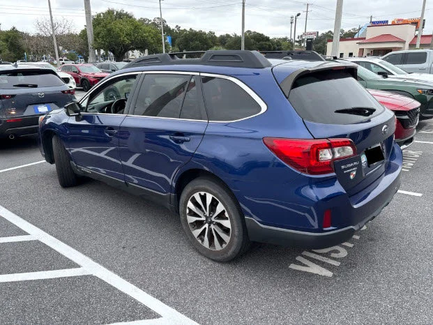Used 2015 Blue Subaru 2.5i image 5