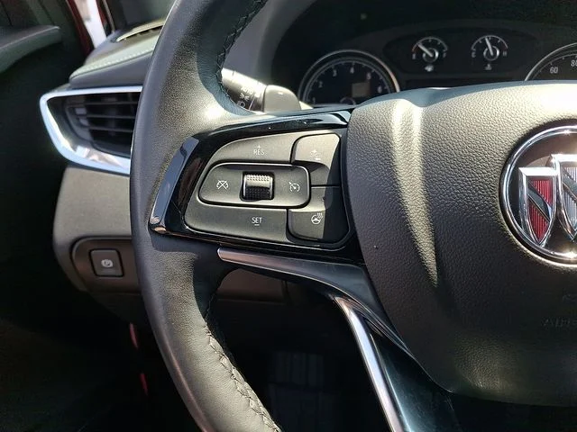 Used 2023 Red Buick Essence image 22