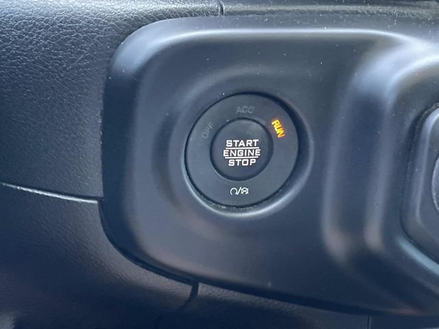 Used 2020 Gray Jeep Unlimited Sport S image 25