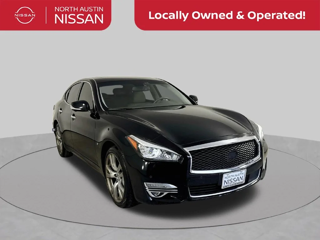 Used 2015 Black INFINITI 3.7 image 1