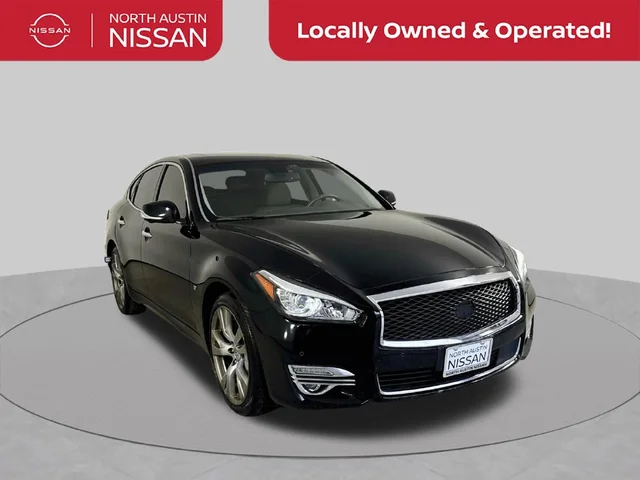 2015 INFINITI Q70 3.7