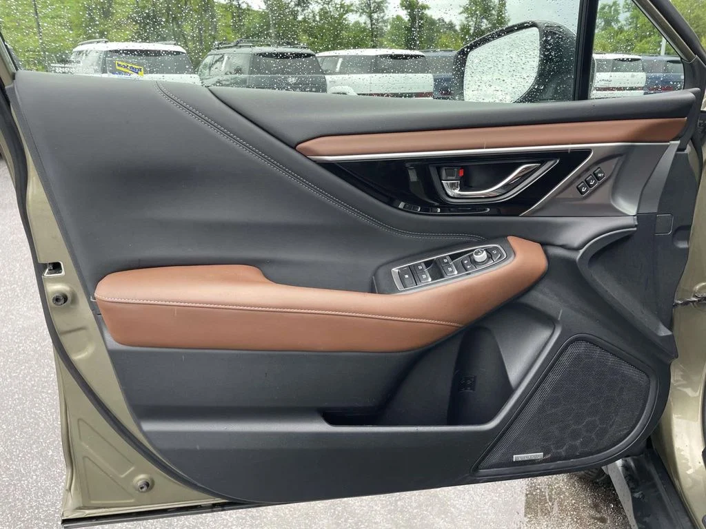 Used 2021 Autumn Green Metallic Subaru Touring image 6