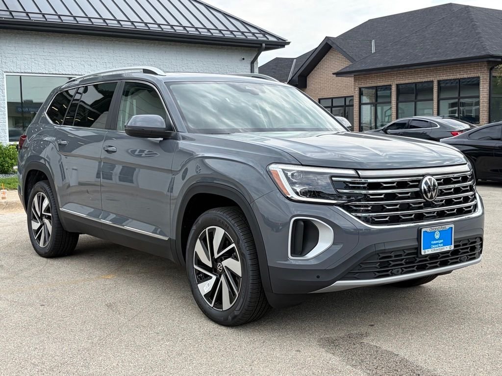 New 2026 Pure Gray Volkswagen 2.0T SEL image 5
