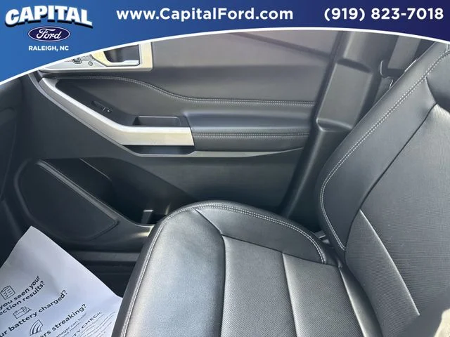 Used 2023 Black Ford Limited image 28