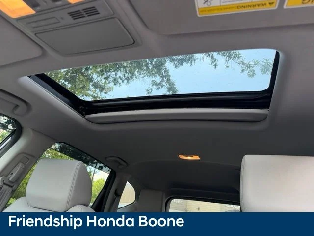 Used 2018 Blue Honda EX-L image 30