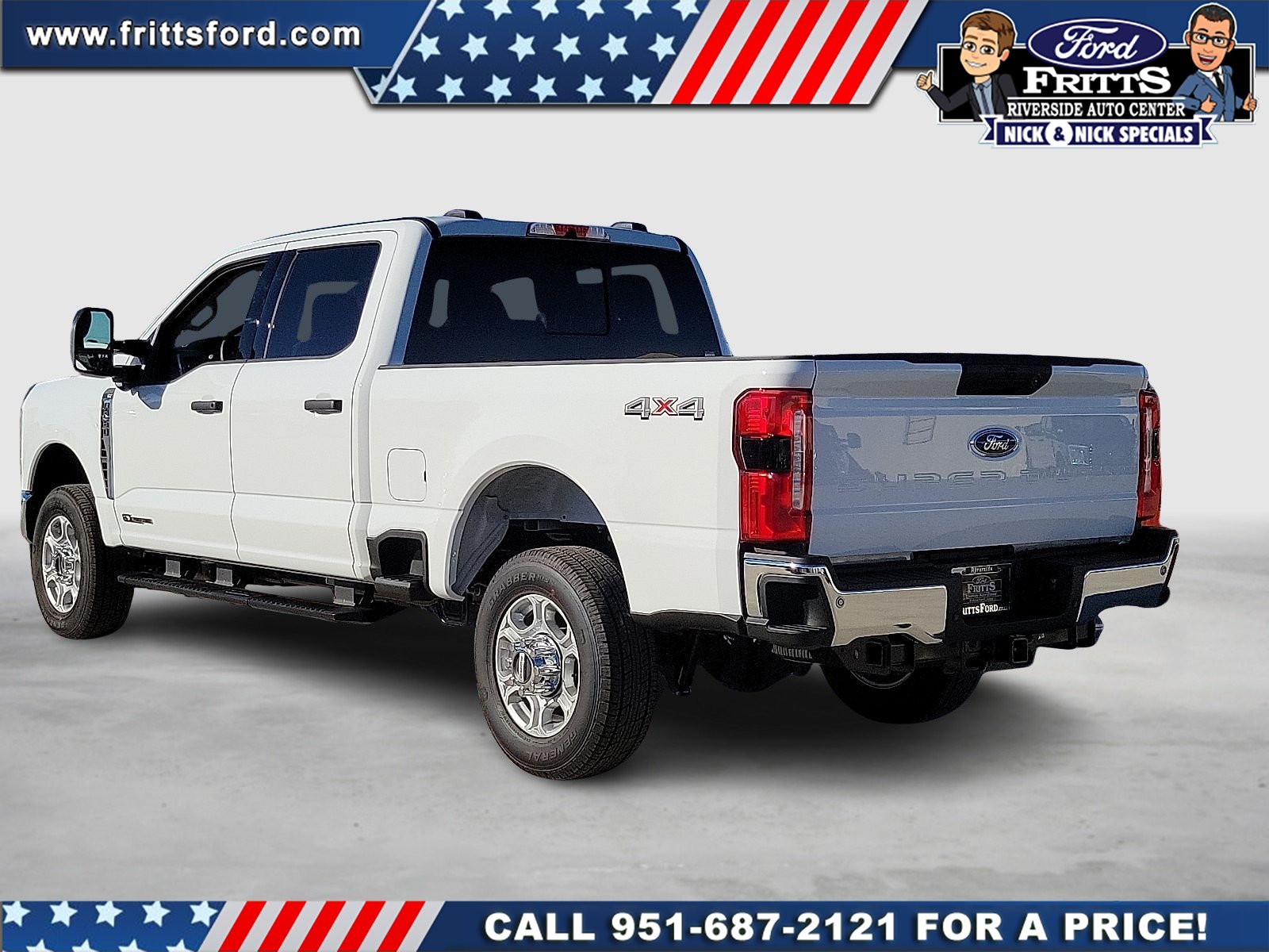 New 2026 Oxford White Ford F-250® XLT image 2