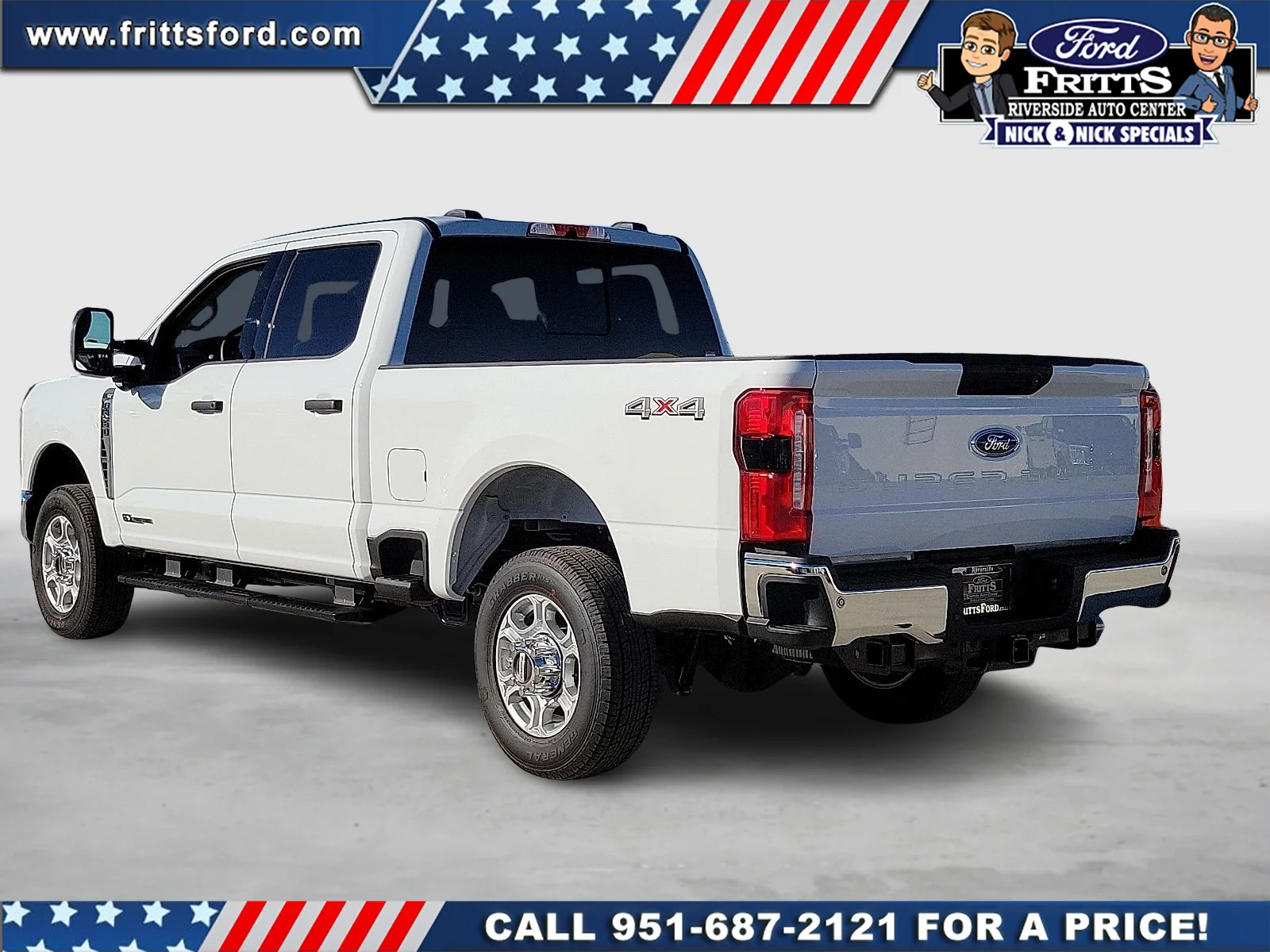 New 2026 Oxford White Ford F-250® XLT image 2
