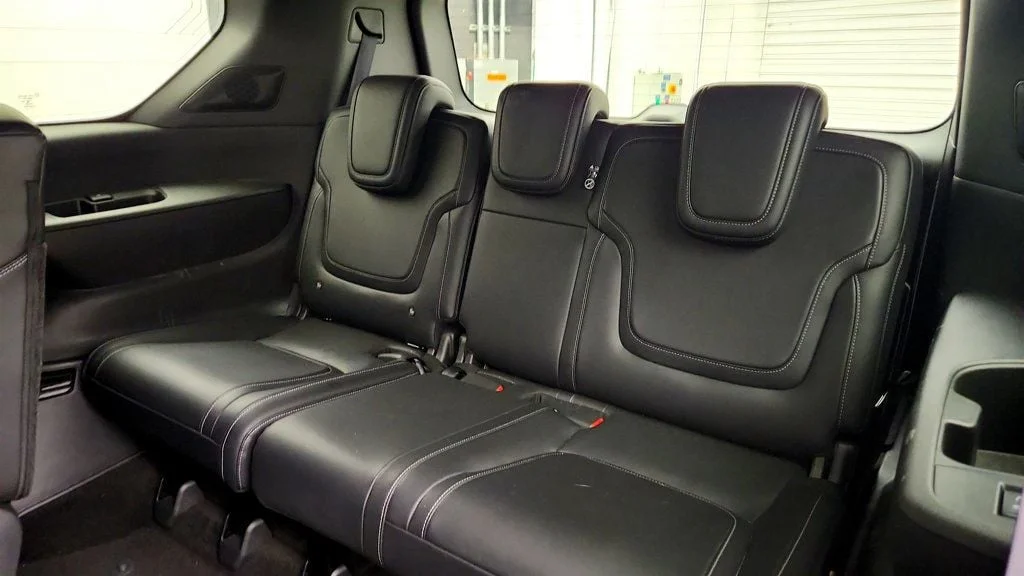 Used 2025 Super Black Nissan 4x4 PRO-4X w/ Cross Bars image 22