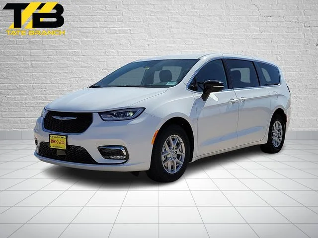 2026 Chrysler Pacifica