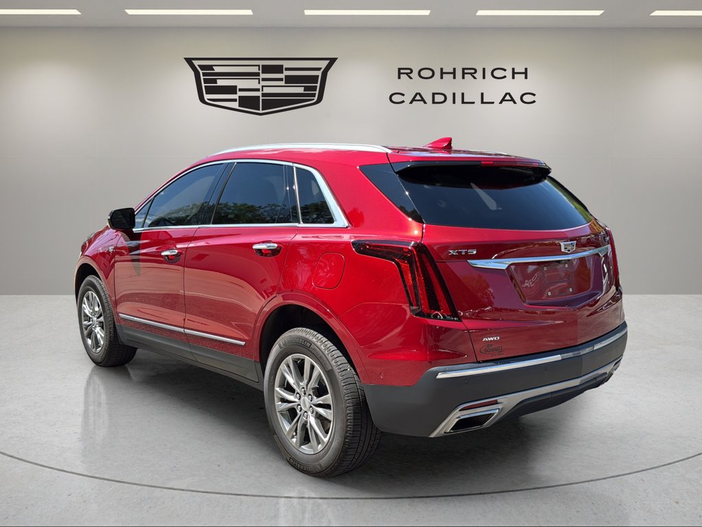 Used 2022 INFRARED TINTCOAT Cadillac AWD Premium Luxury image 7
