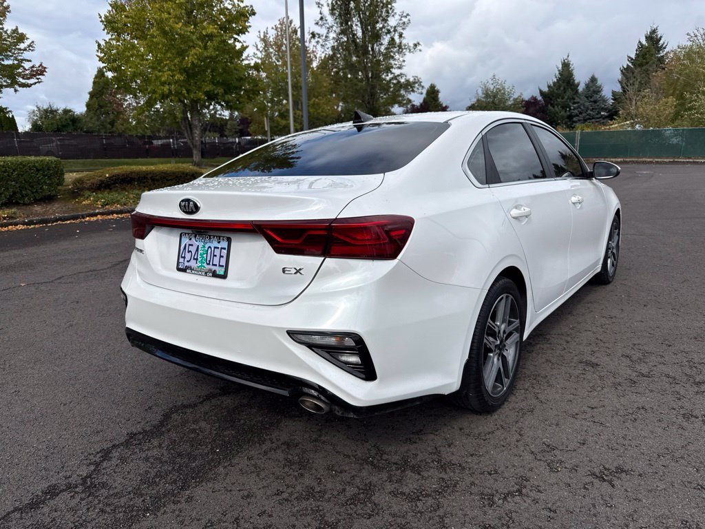Used 2021 Snow White Pearl Kia EX image 7