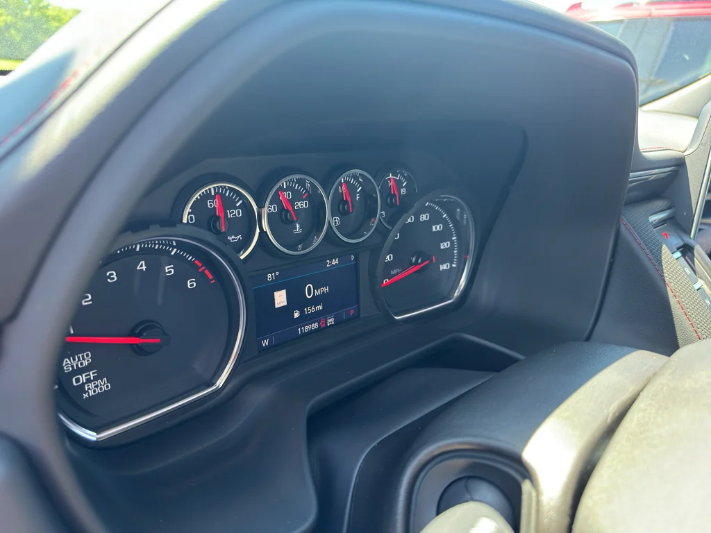 Used 2021 SUMMIT WHITE Chevrolet RST image 15