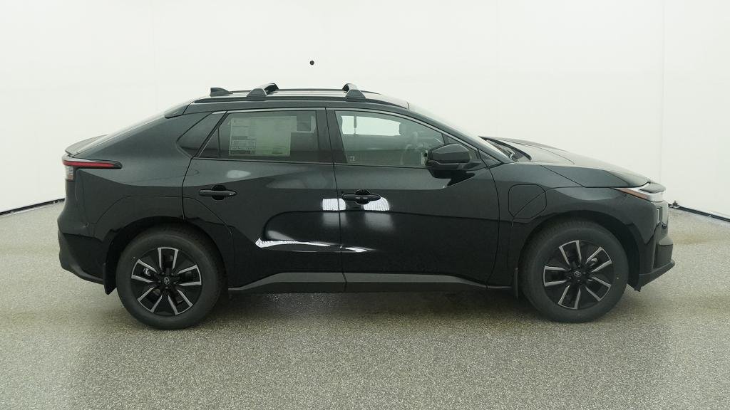 New 2026 Midnight Black Metallic Toyota XLE image 14