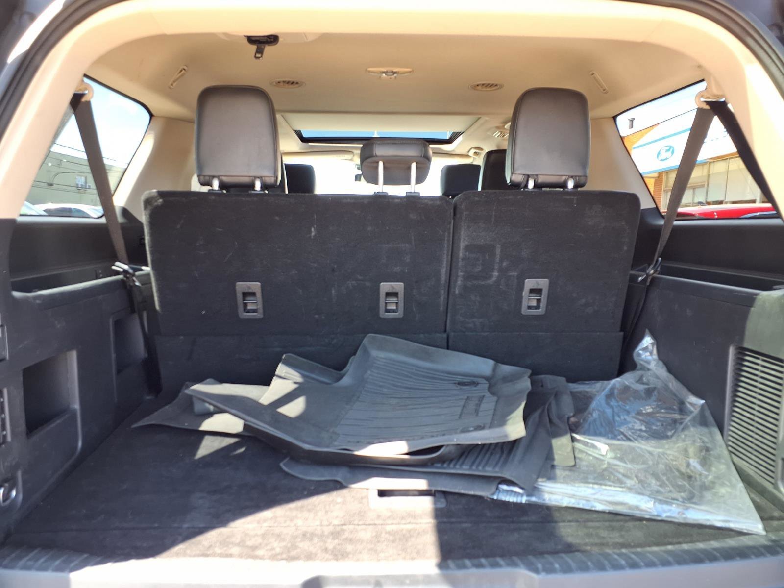 Certified Used 2023 Oxford White Ford XLT image 22