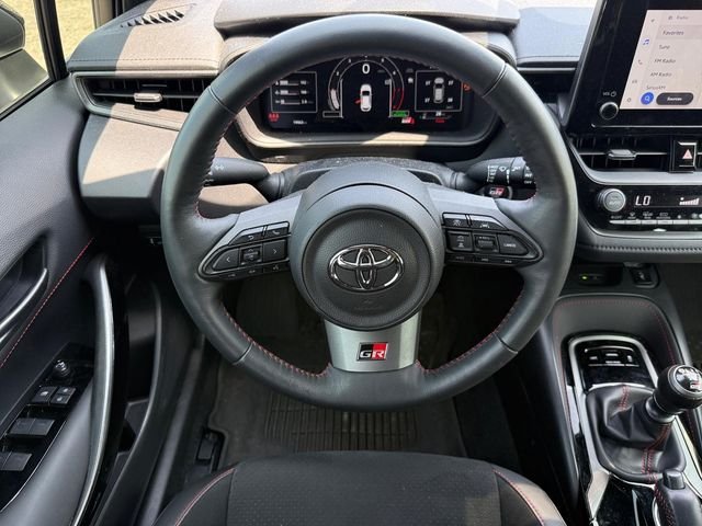 Certified Used 2025 Ice Toyota Premium Plus image 15