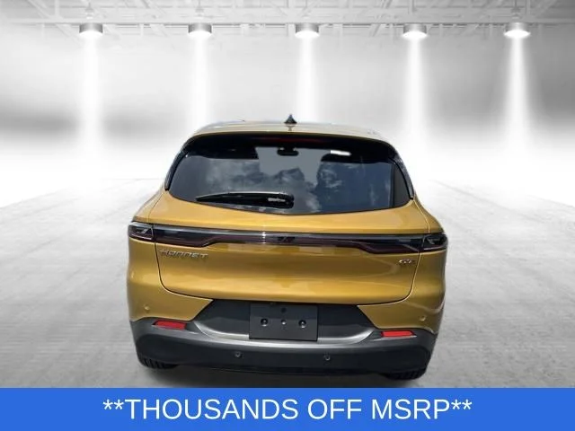 New 2024 Acapulco Gold Exterior Paint Dodge GT image 5