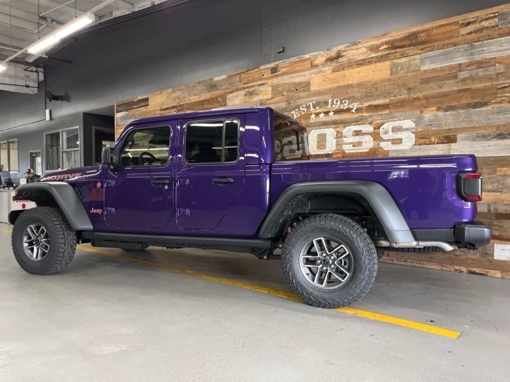 New 2026 Reign Exterior Paint Jeep Mojave image 21