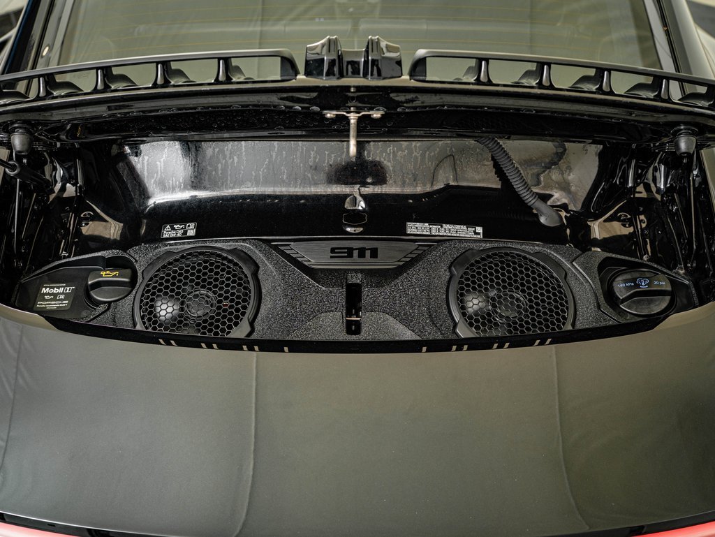 2025 Porsche 911 GTS - Photo 53