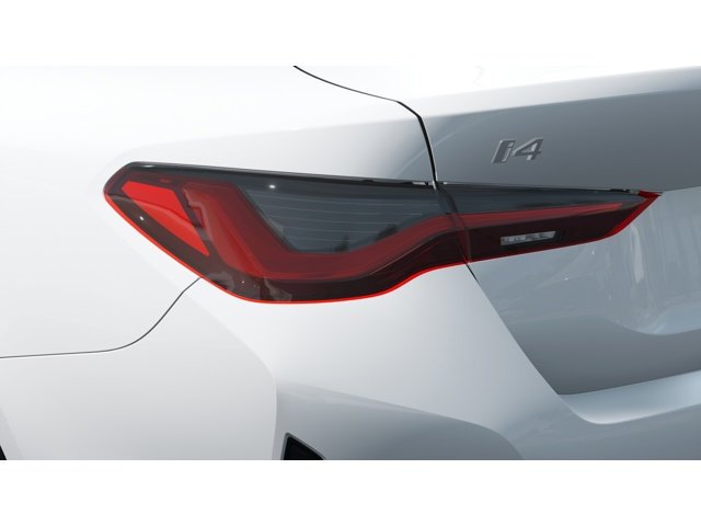 New 2026 Alpine White BMW i4 image 8