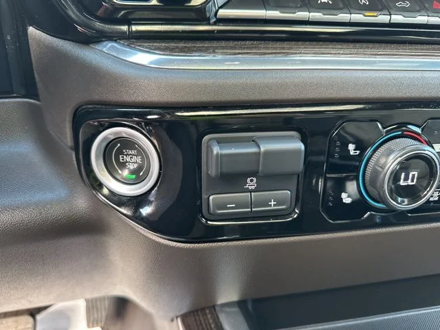 2023 Chevrolet Silverado 1500 RST - Photo 27