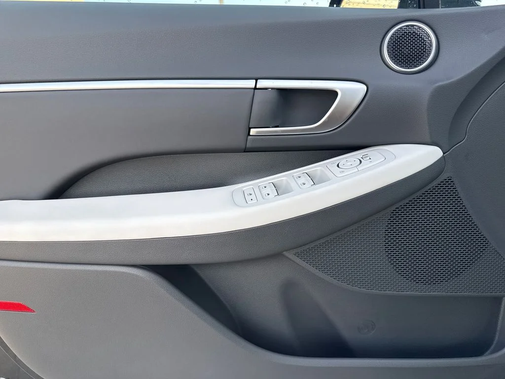 New 2026 Gray Hyundai SEL Sport image 10