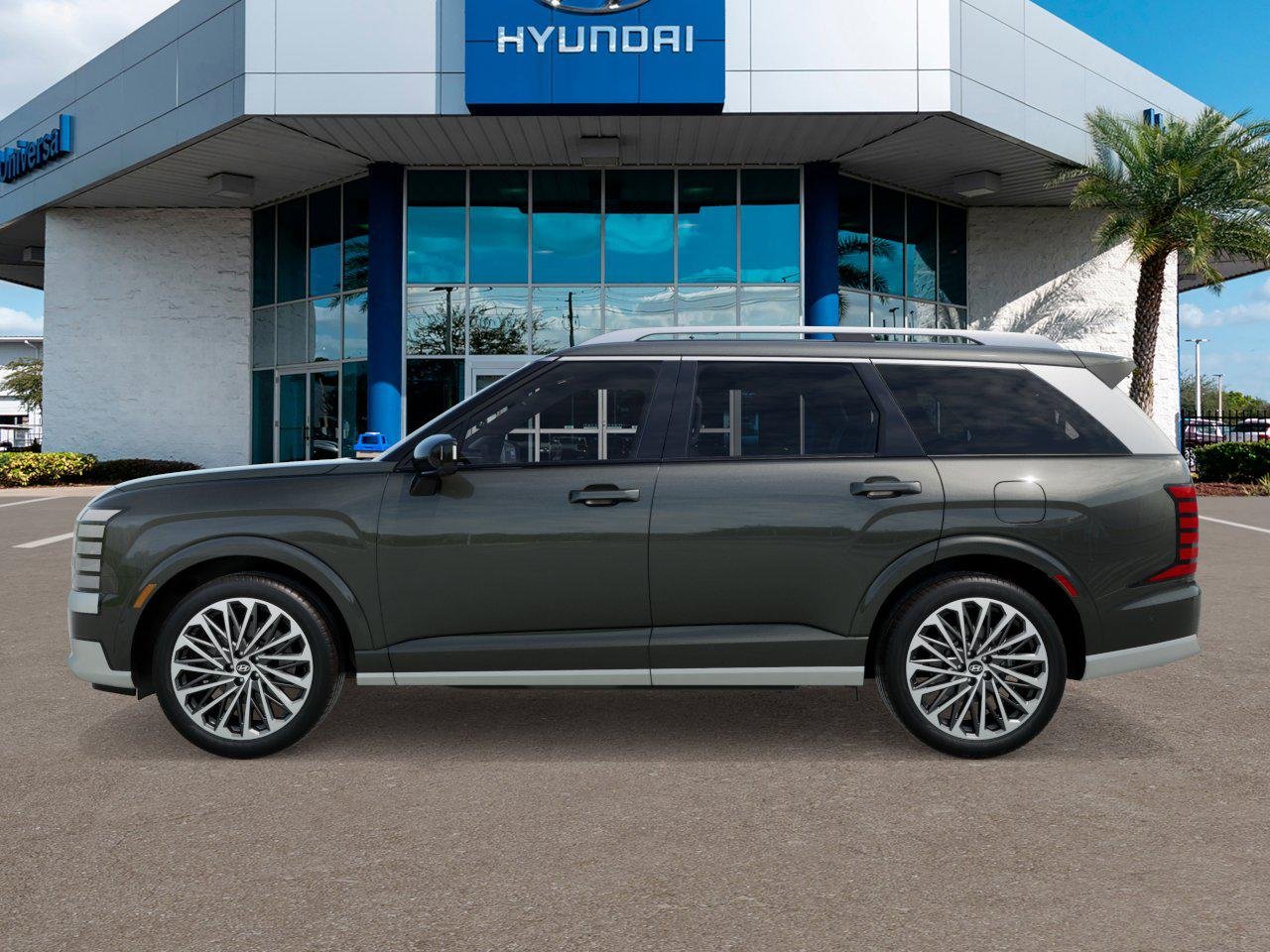 New 2027 Titan Green Pearl Hyundai Calligraphy image 3
