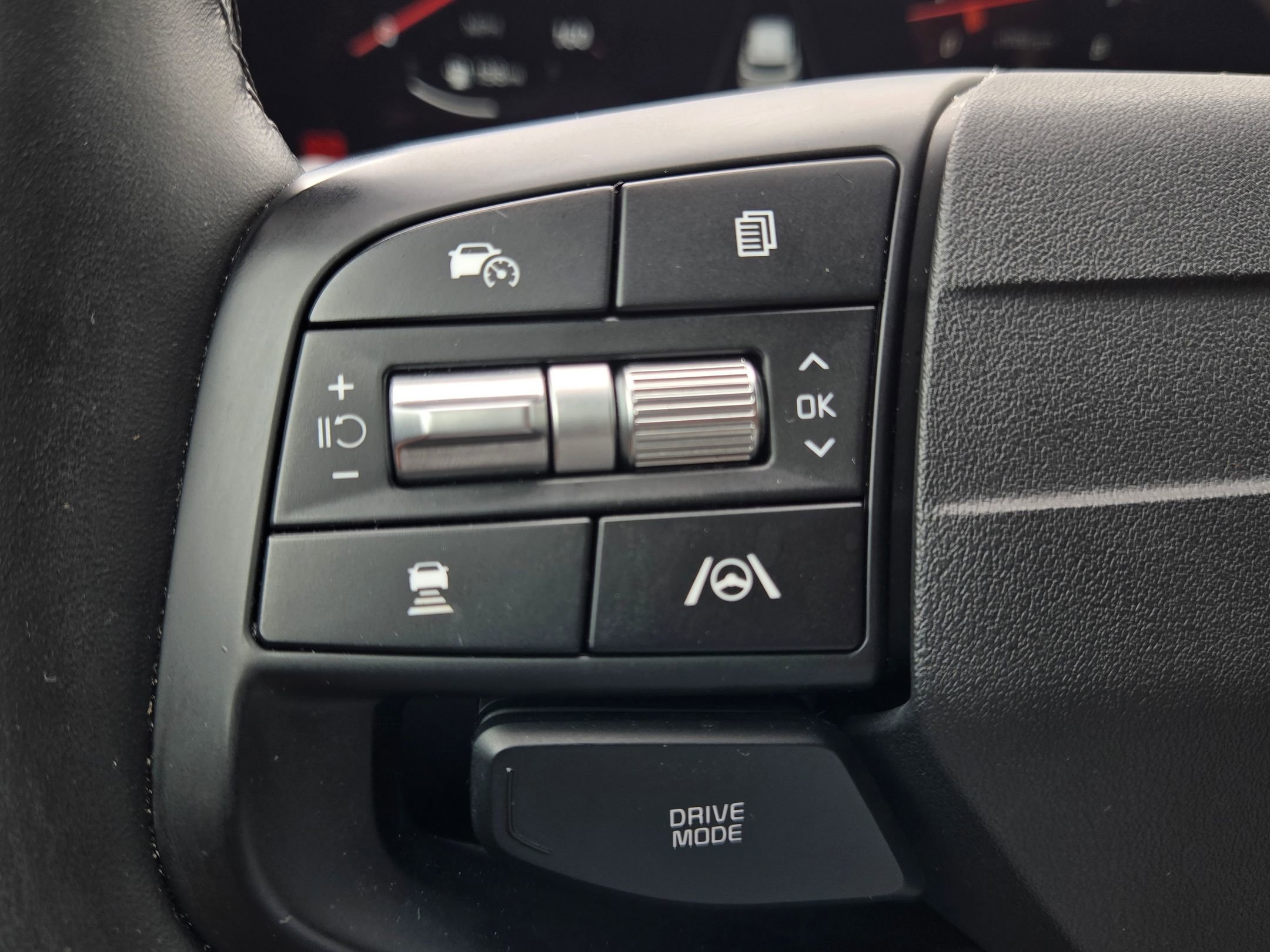 Used 2026 Ebony Black Kia SX image 25