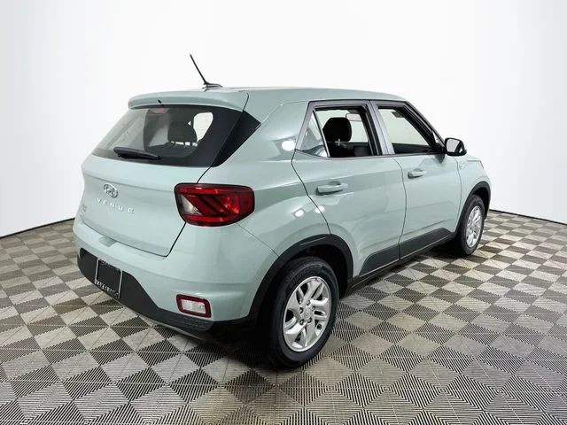 New 2026 Hyundai VENUE SE