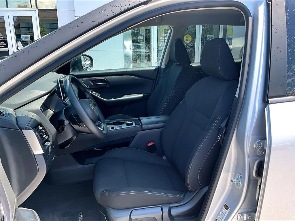 Certified Used 2024 Silver Nissan S image 10