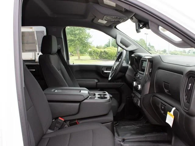 2025 GMC Sierra 3500HD Pro - Photo 22