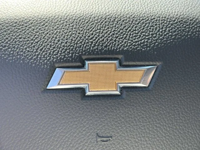 Used 2022 Beige Chevrolet ZR2 image 28