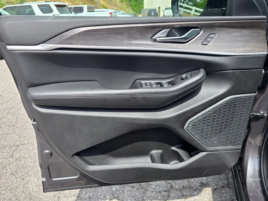 New 2026 Gray Jeep Limited image 35