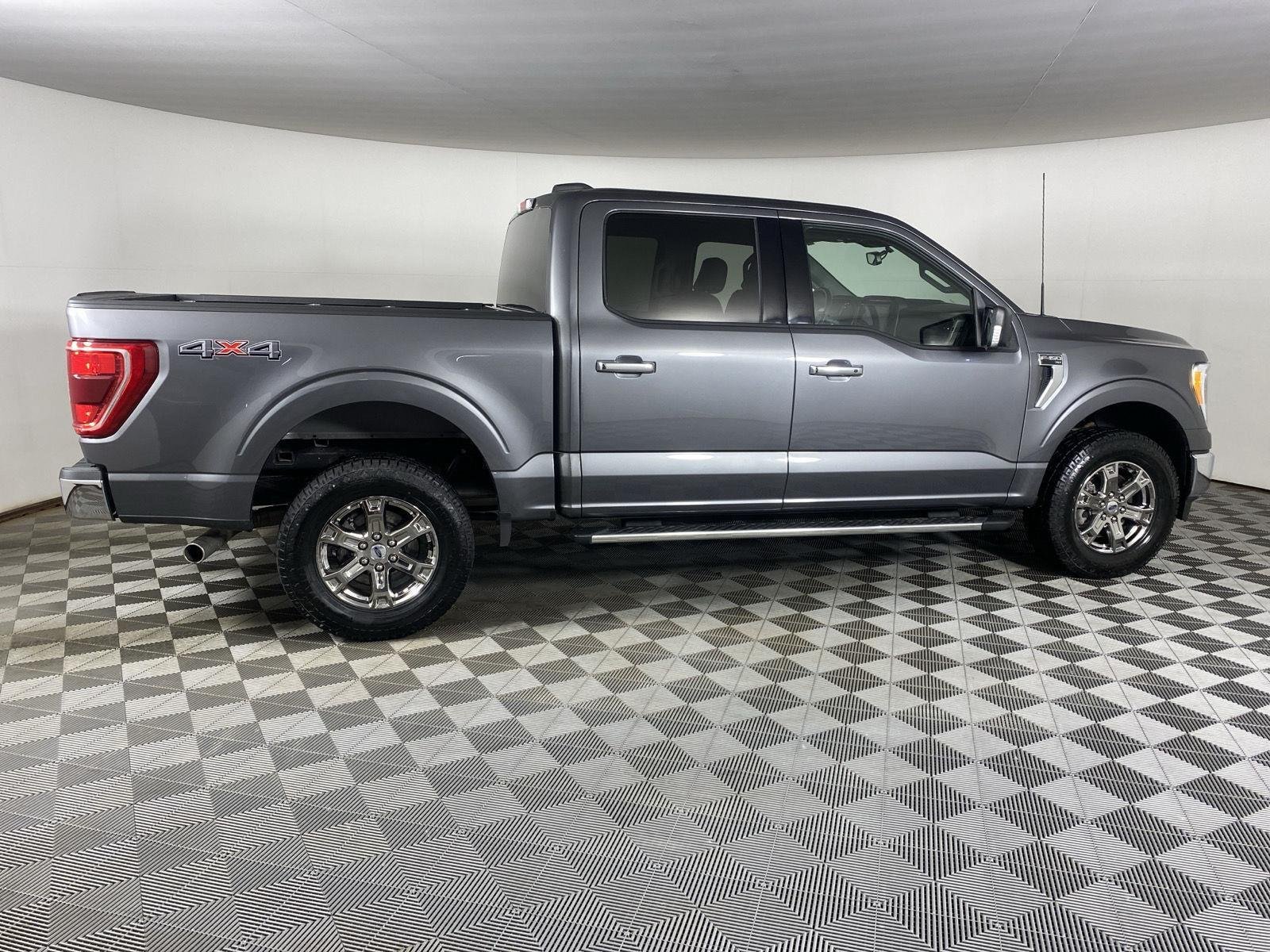 Used 2022 Carbonized Gray Ford XLT image 18