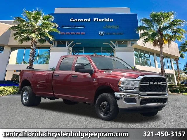 2024 RAM 3500 Tradesman 4X4 Crew Cab LWB's photo