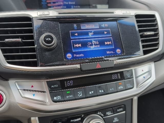 Used 2013 Still Night Pearl Honda EX-L image 12
